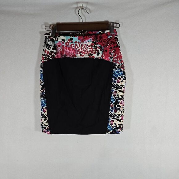 Bebe Mini Skirt Small P Pleated Black Satin Polyester Kimberlee Skirt - Picture 4 of 8